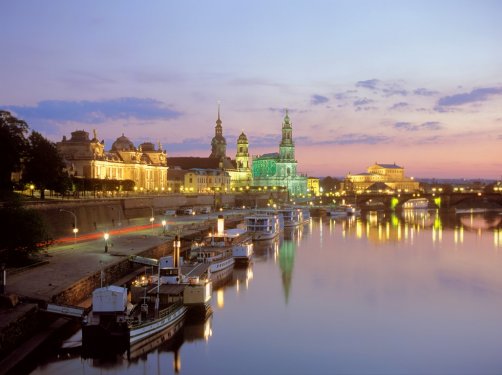 NDC016 Abendliches Dresden.jpg
