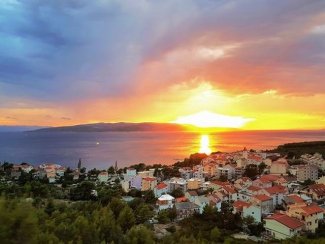 1e prijs zonsondergang Adriatische zee bij Makarska foto Gerben D. Wijnja 1e prijs Dhr G.D. Wijnja, Zonsondergang Adriatische zee bij Makarska