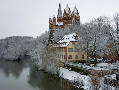 Limburg a/d Lahn in de winter